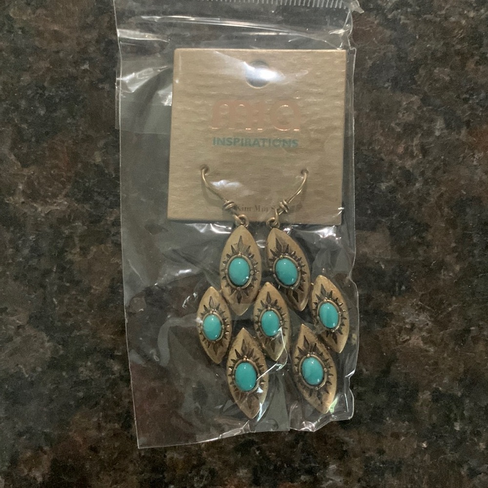 Mia Inspirations Earrings By Kim Min Sun